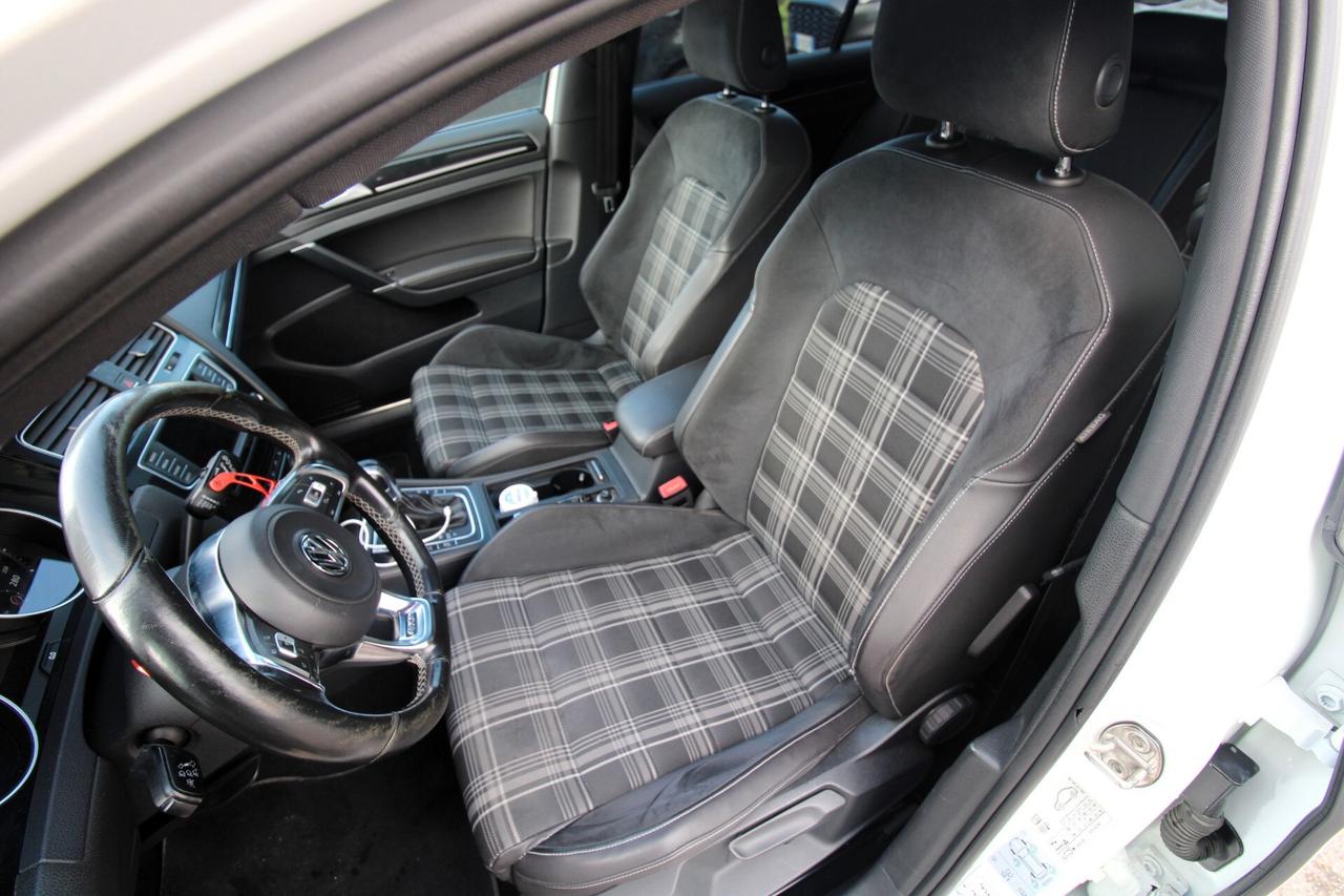 Volkswagen GOLF GTD BLUEMOTION TECHNOLOGY