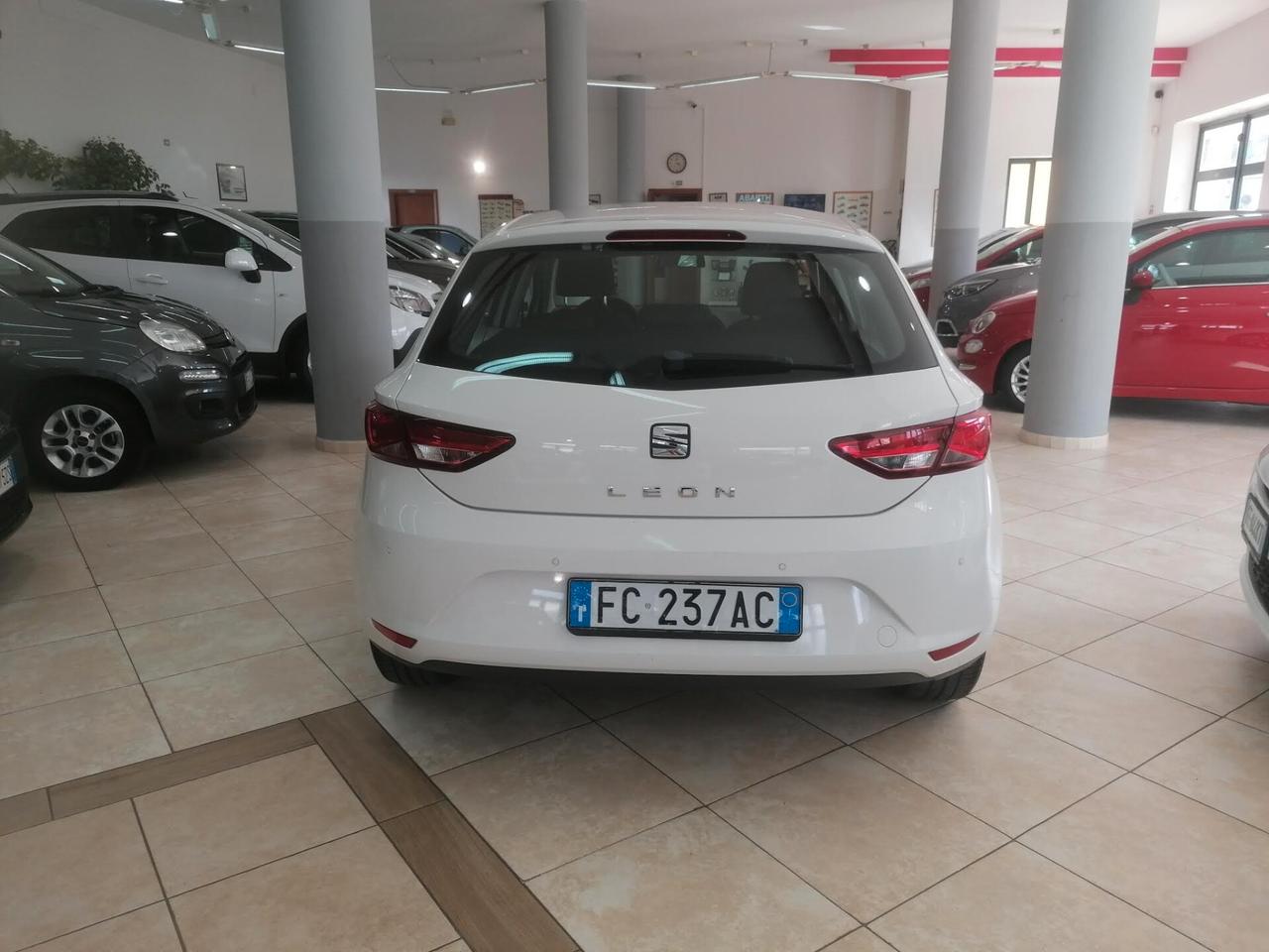 Seat Leon 1.6 TDI 90 CV 5p.(NEOPATENTATI)