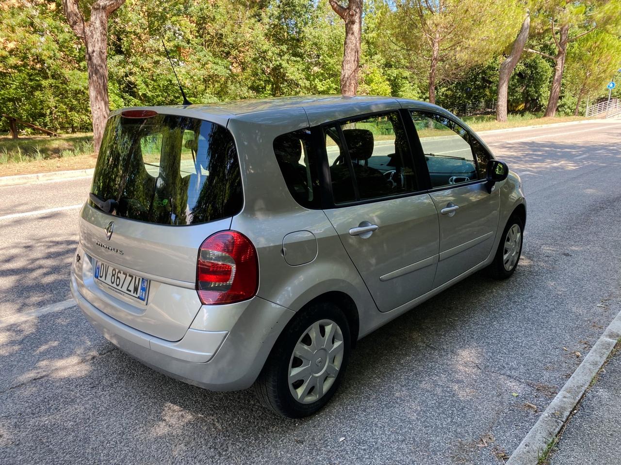Renault Grand Modus 1.2 benzina - 2008