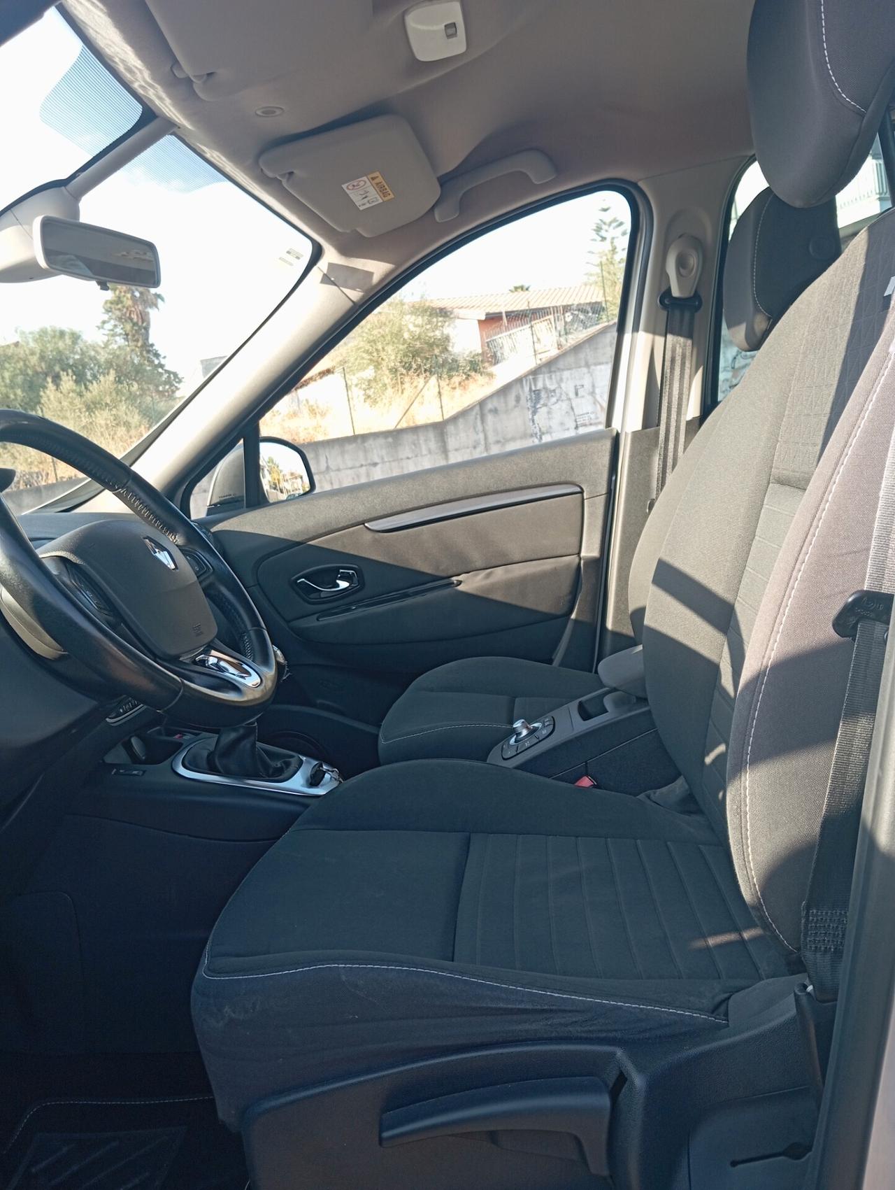 Renault Scenic Scénic XMod 1.5 dCi 110CV Limited