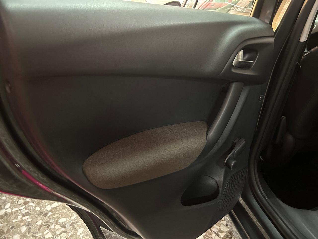 Citroen C3 1.2 Benz. Climatizzatore Neo Pat.