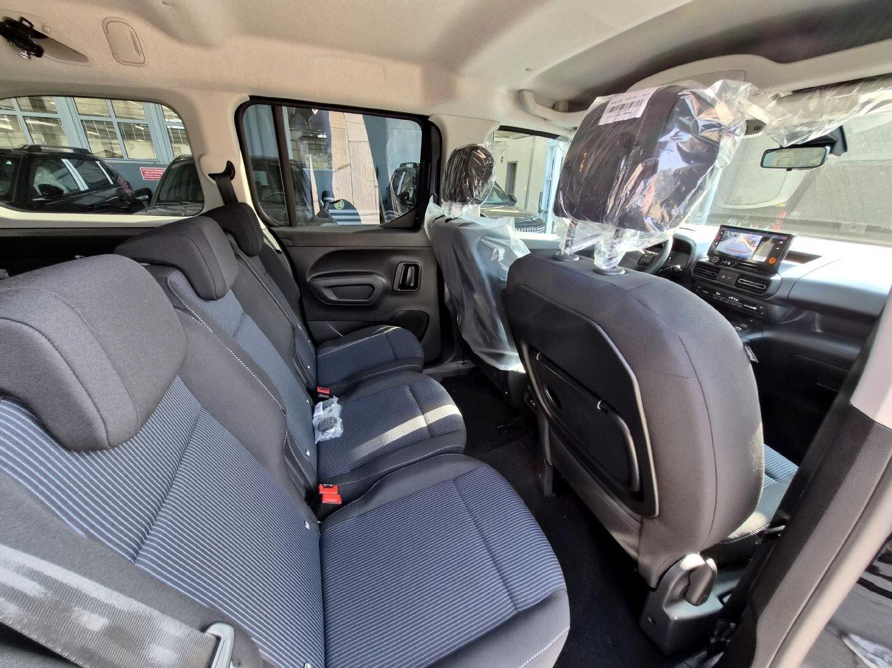 Fiat Doblo QUBO - Doblò 7 POSTI 1.5 d '' La Prima'' KM ZERO