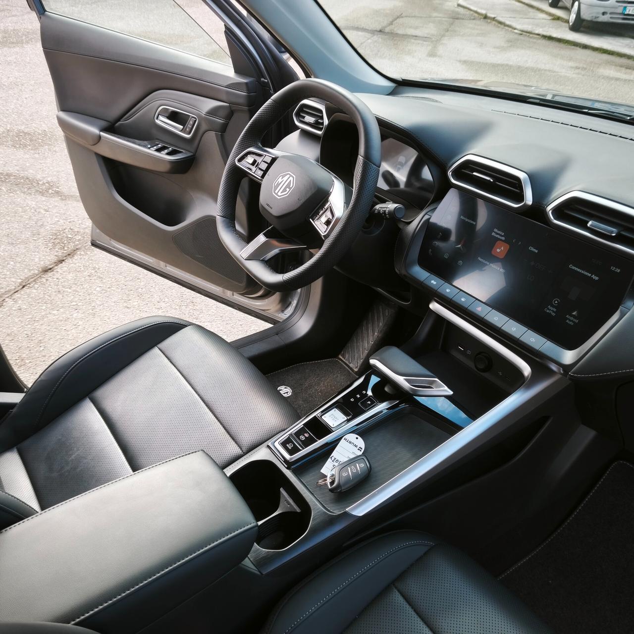 Mg ZS 1.5 Hybrid+ Luxury Full Hybrid