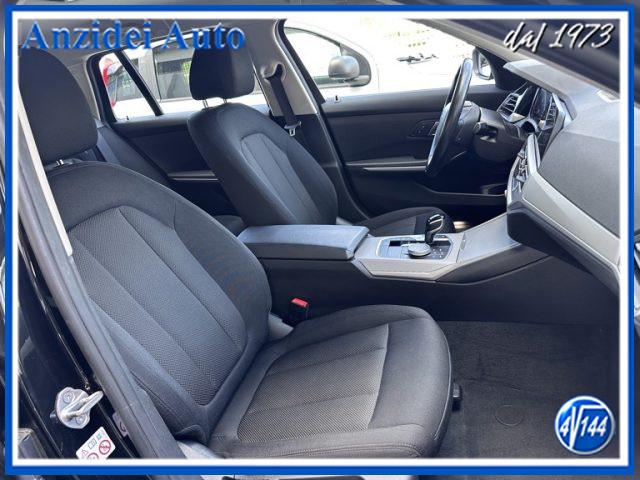 BMW 318 d 48V Touring Business Advantage AUT.