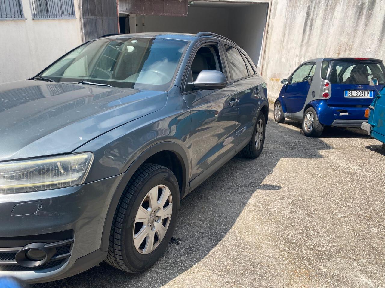 Audi Q3 2.0cc diesel (PRIVATO)-2012