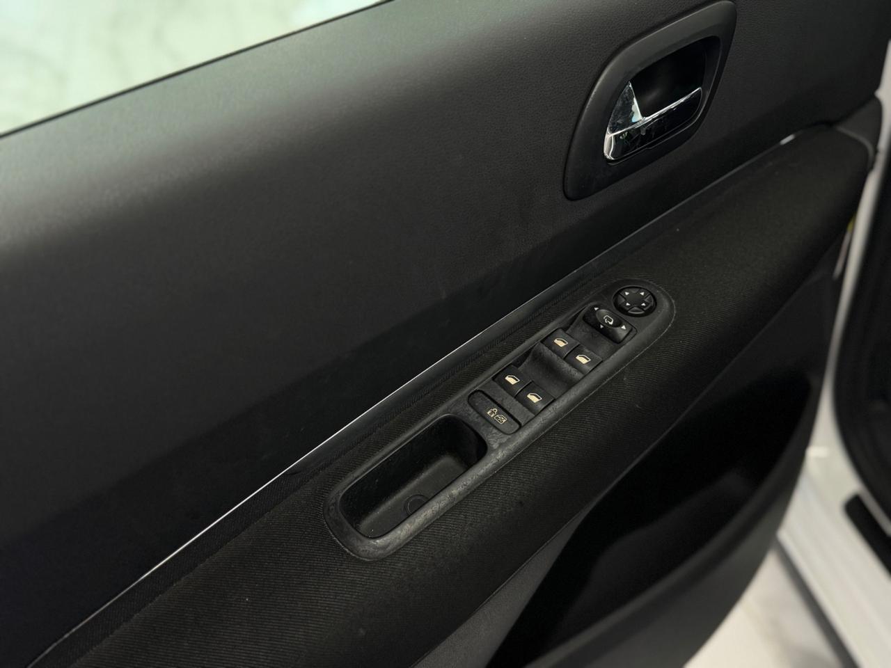 Peugeot 3008 1.6 HDi 110CV Premium Full Opt