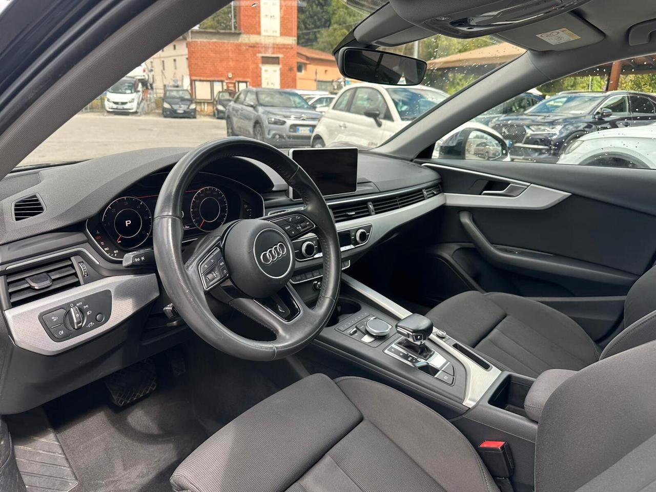Audi A4 Avant 2.0 TDI 150 CV S tronic line edition
