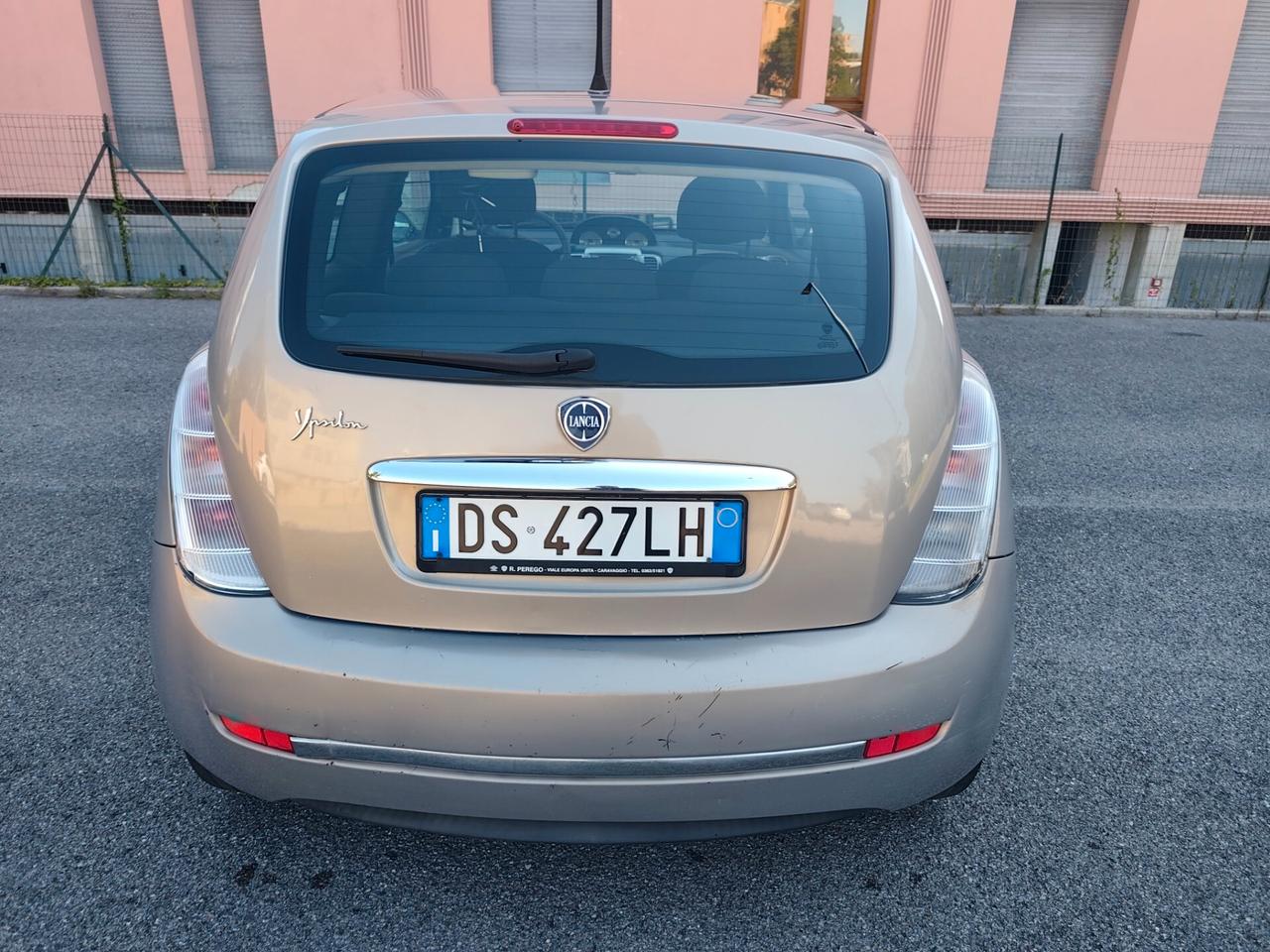 Lancia Ypsilon 1.2 Benz neopatentati
