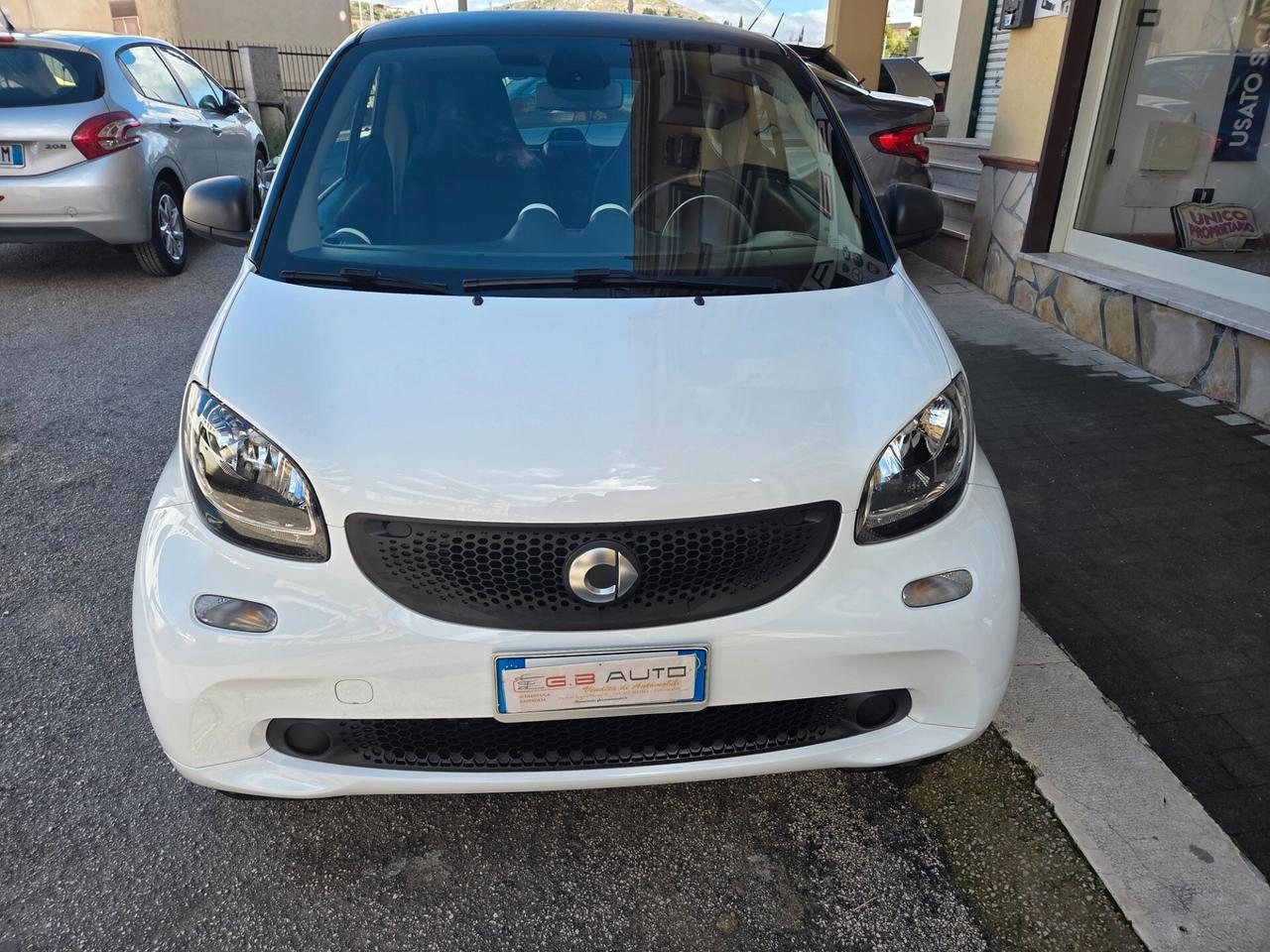 SMART FORTWO 1.0 70 CV ANNO 2016 KM 60000 CERTIF