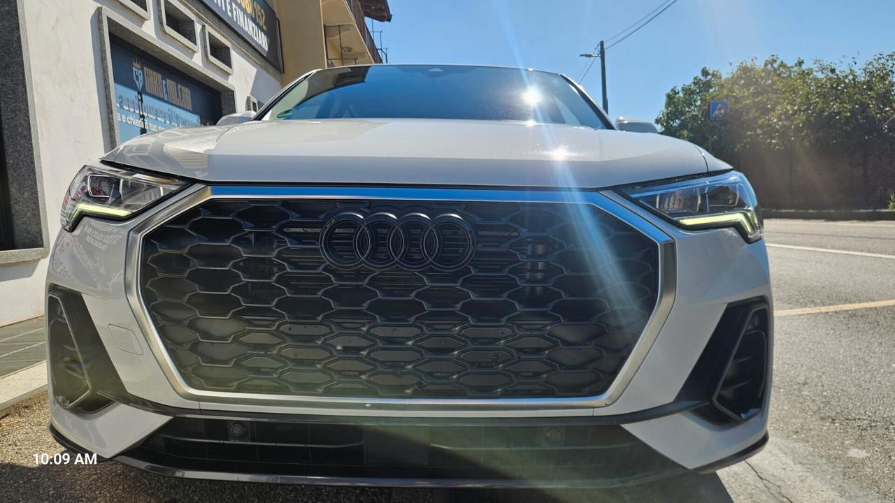 Audi Q3 35 TFSI S-TRONIC SPORTBACK AUT.