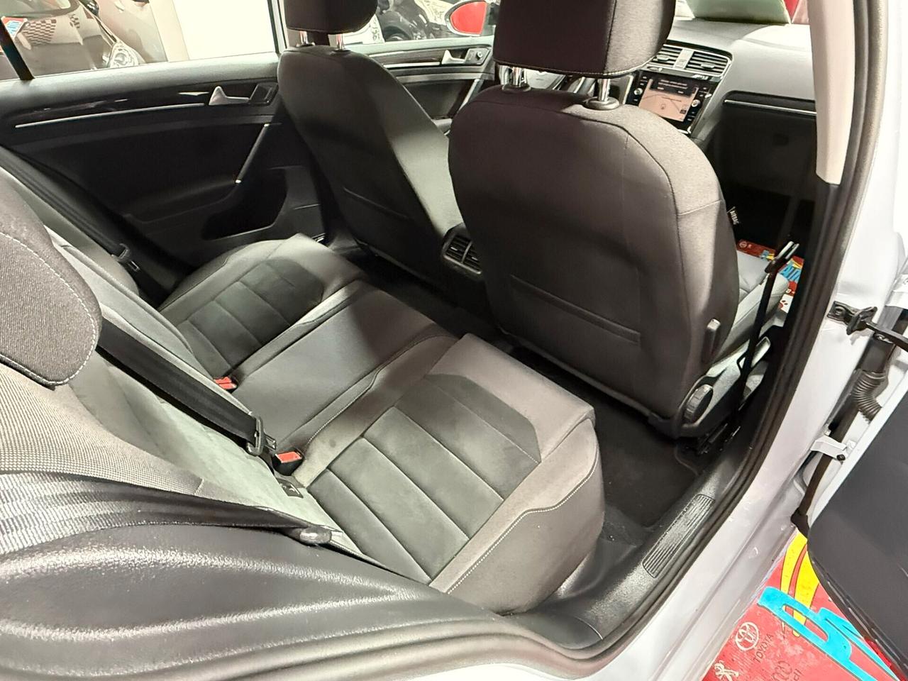 Volkswagen Golf 7/5 1.6 116cv BlueMotion - 2018