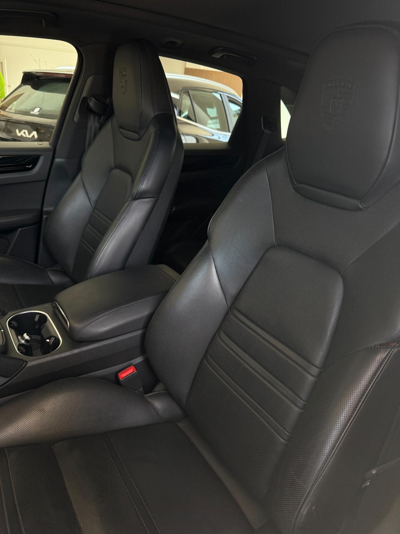 Porsche Cayenne 3.0