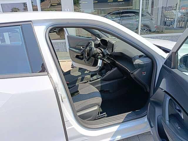 Peugeot 2008 1.2 Hybrid 145cv STYLE KM ZERO