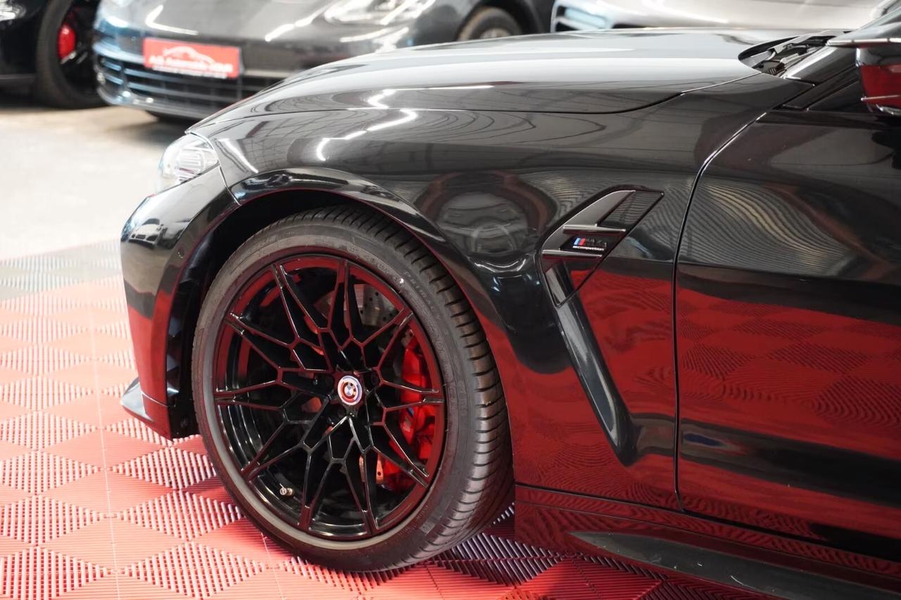 Bmw M4 Competition TOTAL BLACK