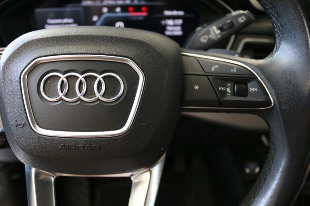 AUDI A4 40 TDI quattro S tronic Business Advanced