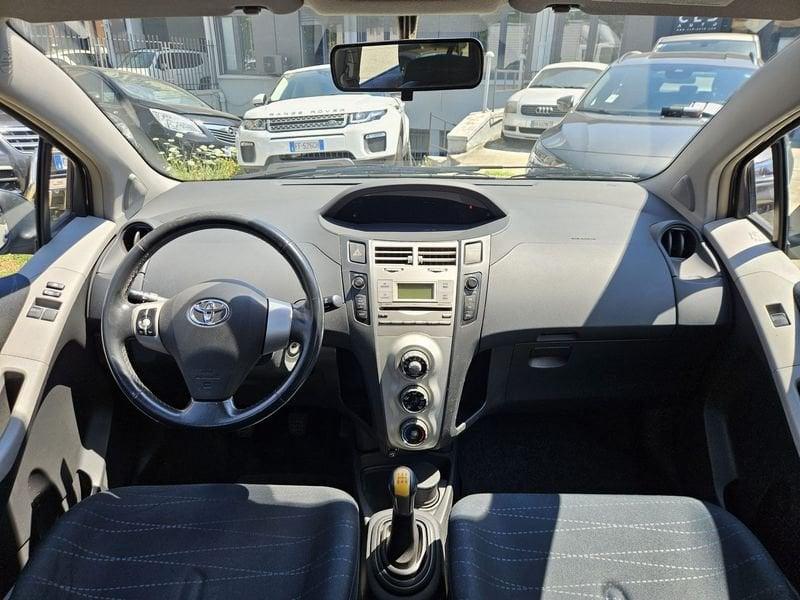 Toyota Yaris Yaris 5p 1.0 Sol