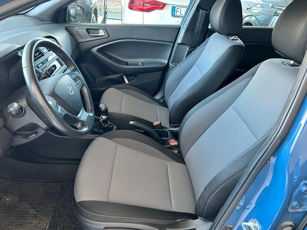 Hyundai i20 1.2B X NEOPATENTATI 2017