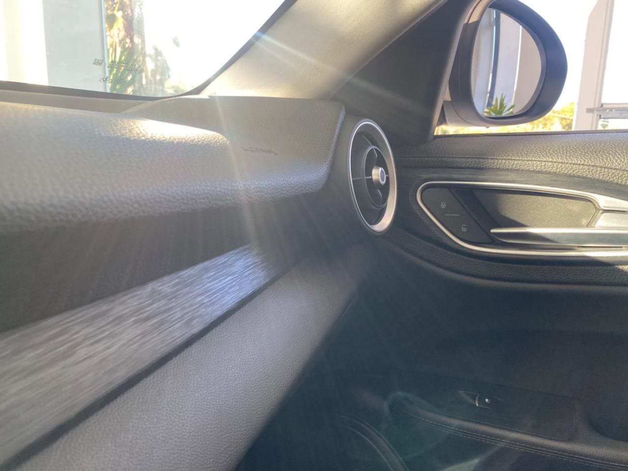 Alfa Romeo Giulia 2.2 TurboD B-tech AT8 FULL LED2020