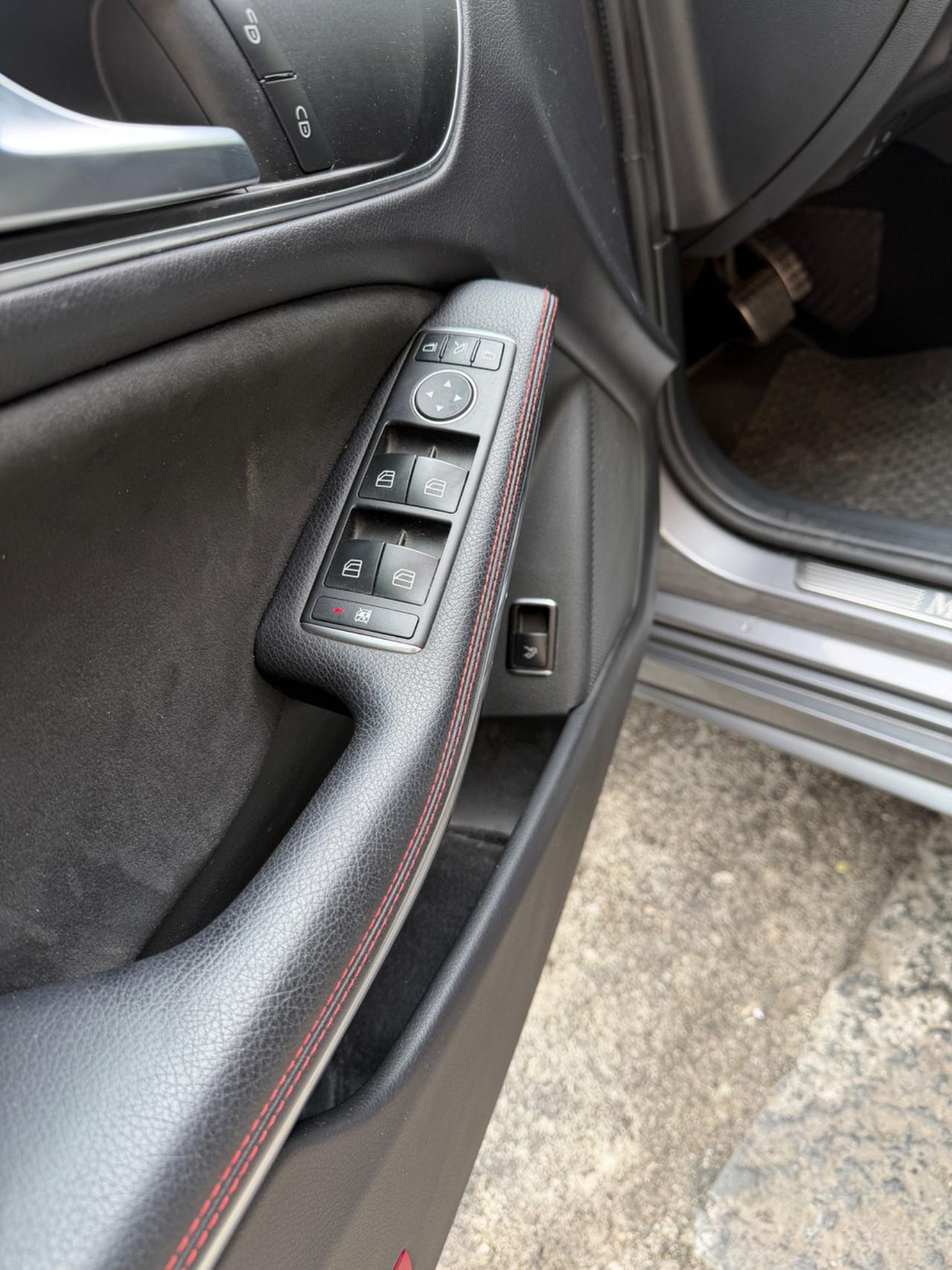 Mercedes-benz CLA 200 d Automatic Premium