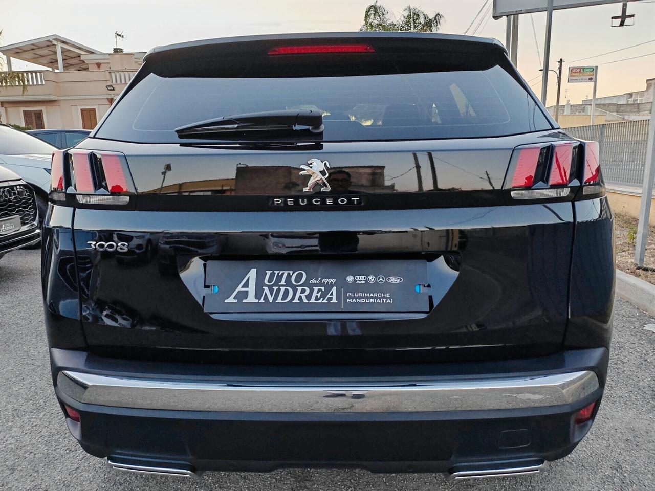 Peugeot 3008 1.5BlueHDi Allure navig led 2021