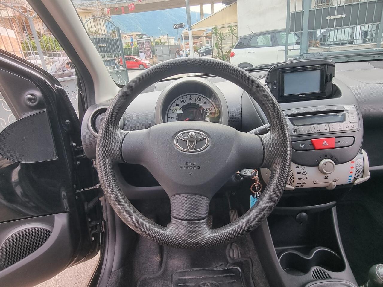 Toyota Aygo 1.0 12V VVT-i 5 porte Lounge Connect