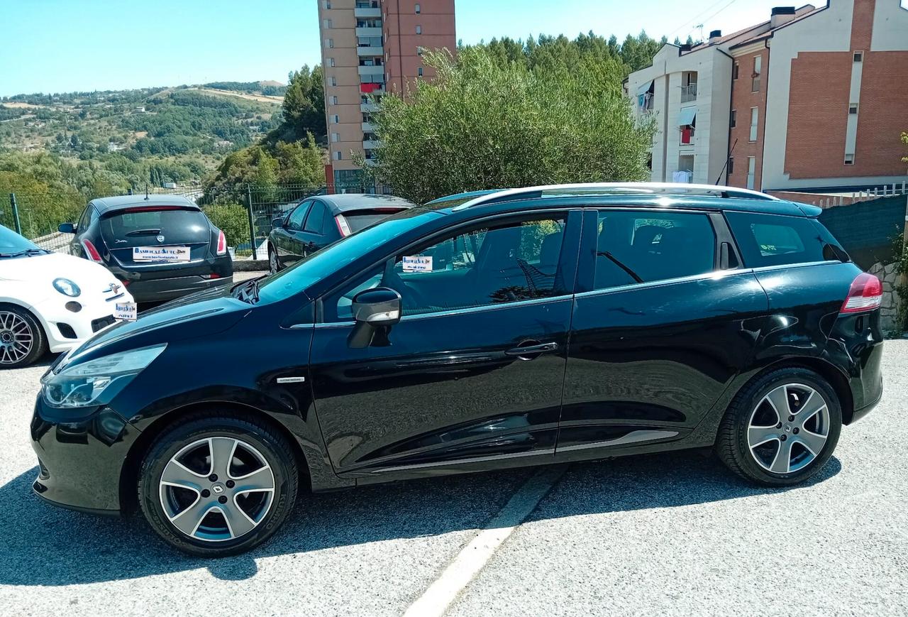 Renault Clio Sporter 1.5 dCi 8V 90CV Start&Stop 83gr. EcoBusiness PER NEOPATENTATI