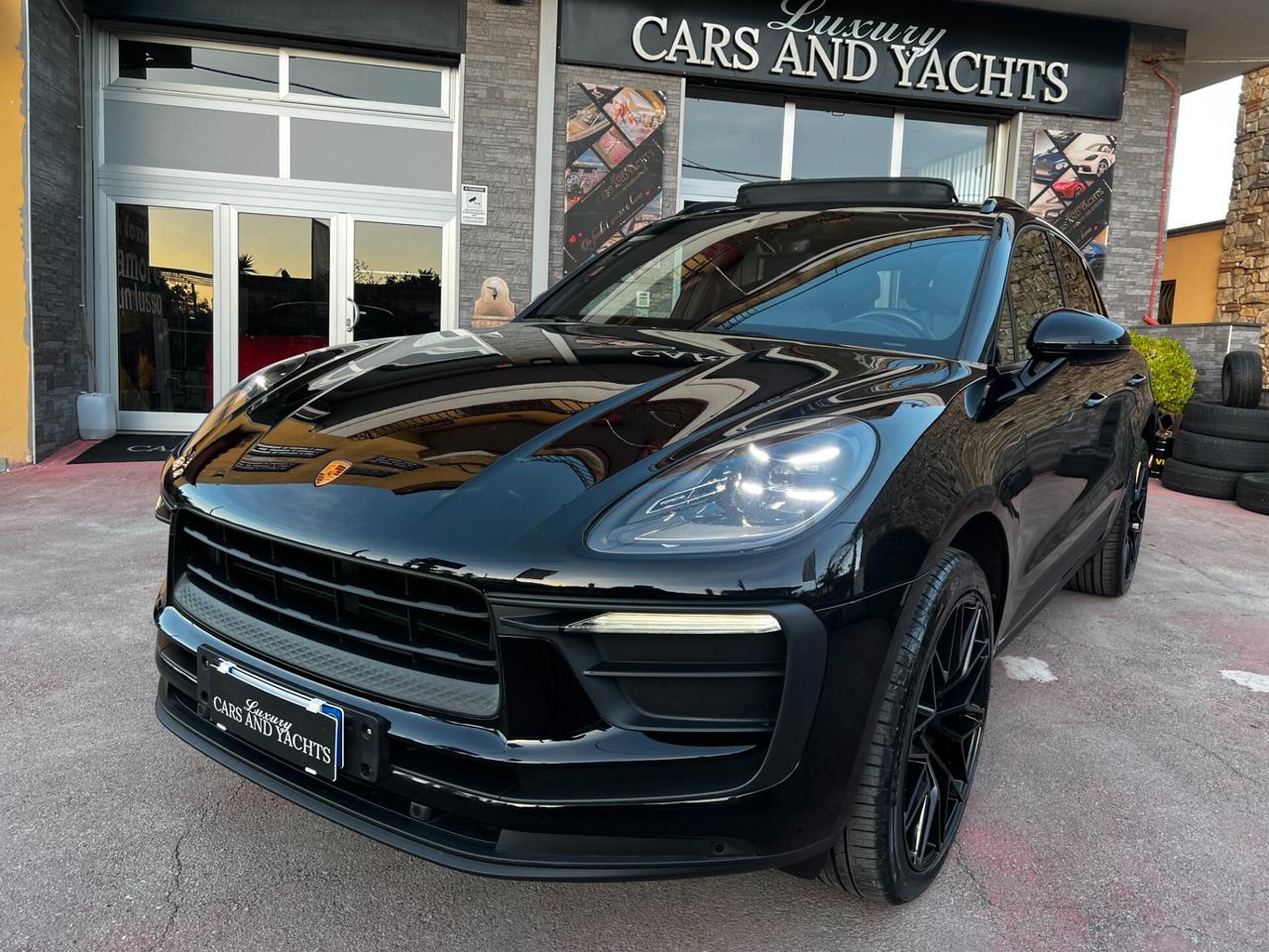 Porsche Macan 2.0 265- TOTAL BLACK-TETTO-2022