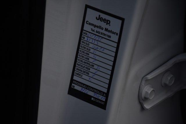 TOYOTA Yaris 1.5 Hybrid 5 porte Business