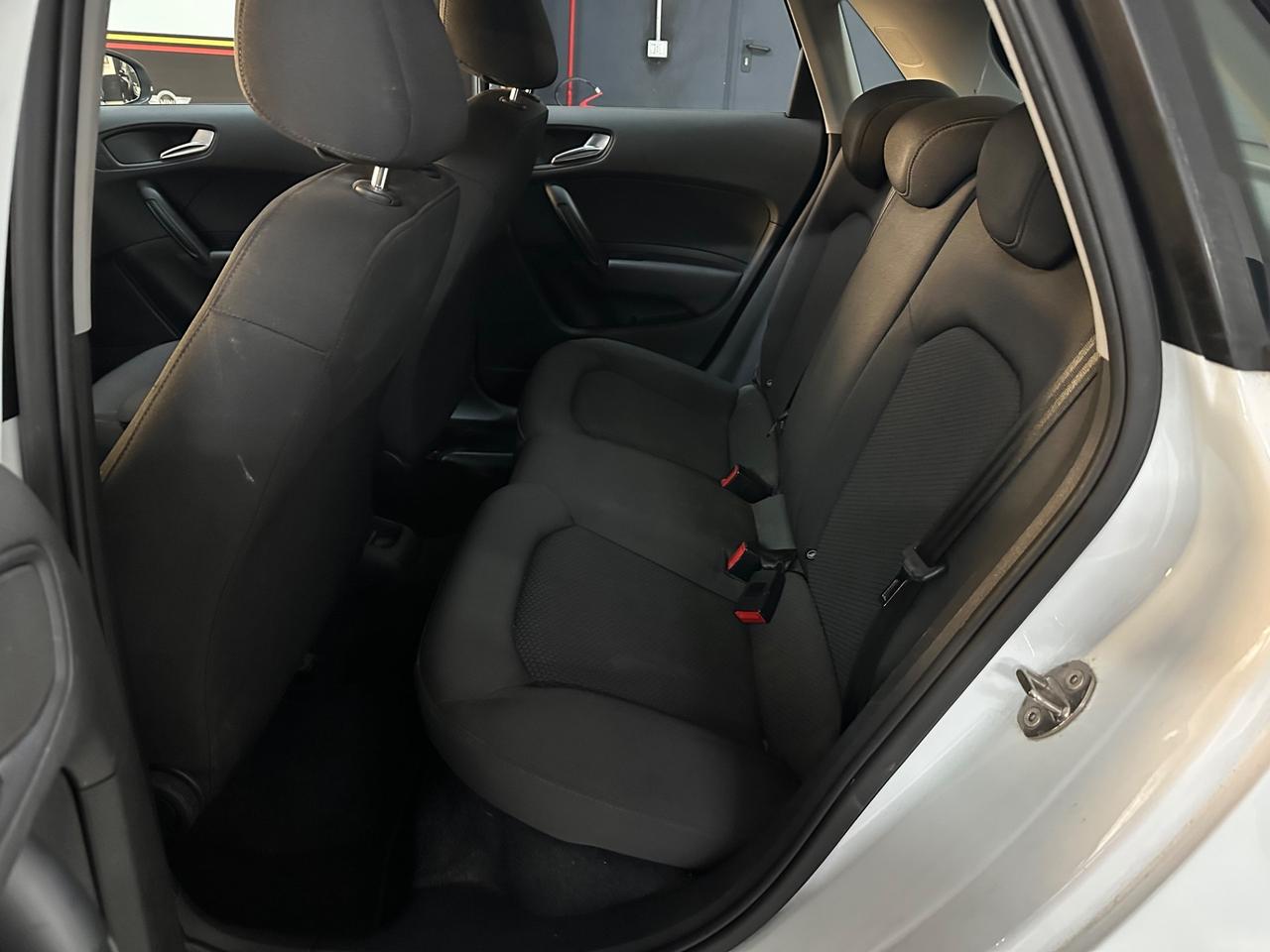 Audi A1 SPB 1.6 TDI S line edition