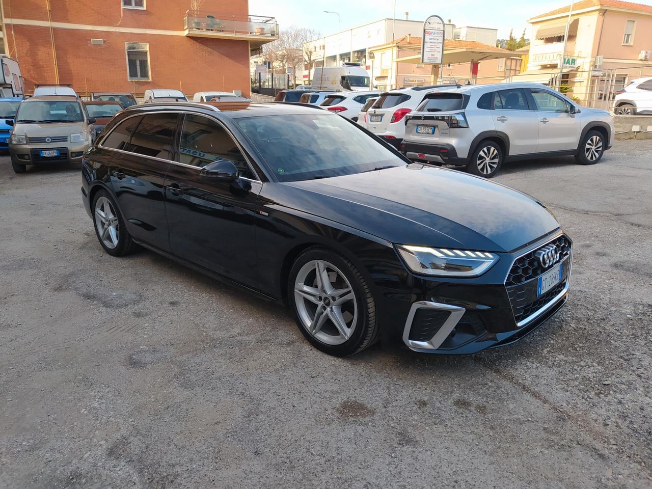Audi A4 Avant 35 TDI/163 CV S tronic line edition