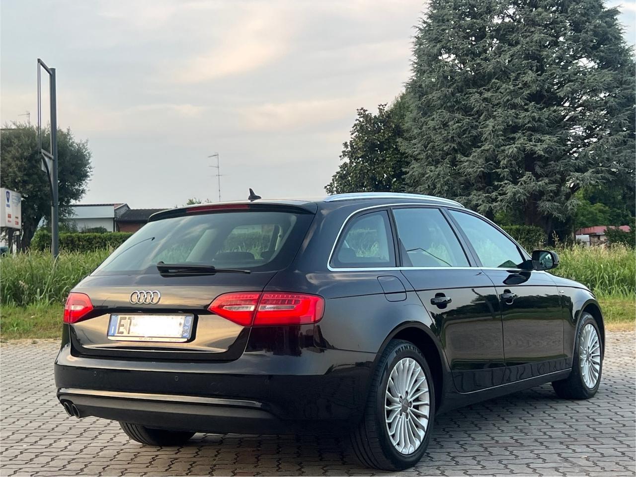 Audi A4 S-Line 2.0 TDI 120 Cv
