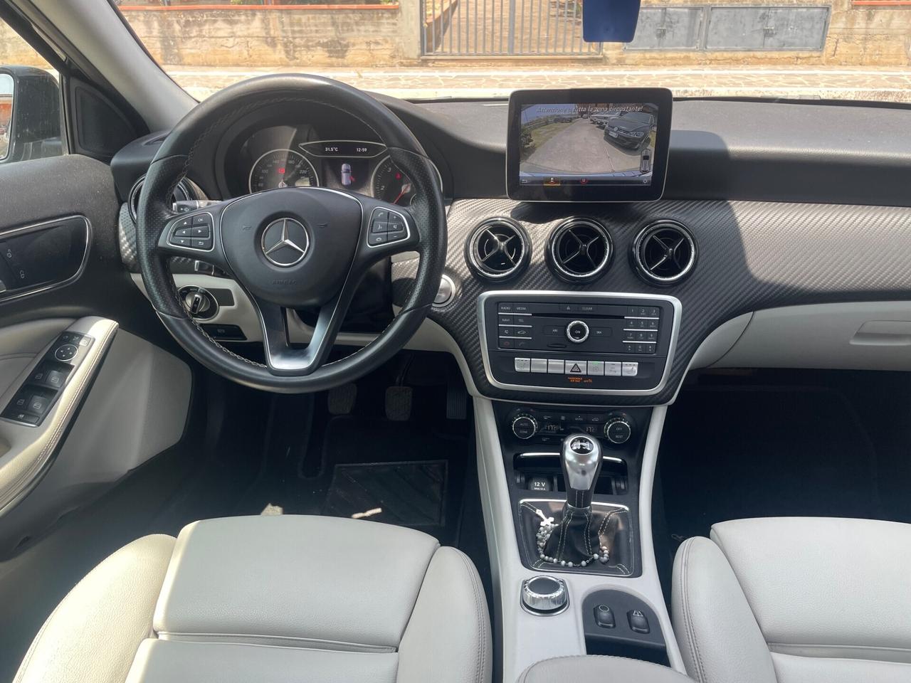 Mercedes-benz A 180 A 180 d Sport