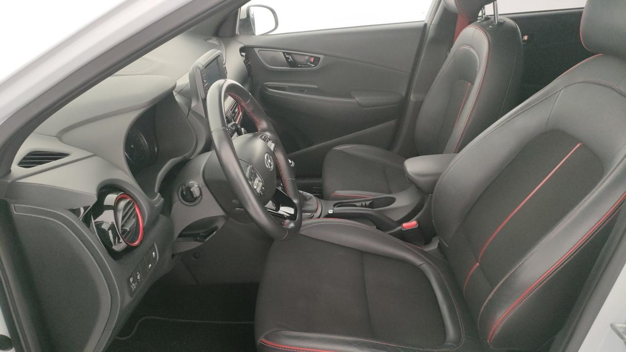 HYUNDAI Kona I 2017 - Kona 1.0 t-gdi Style 2wd 120cv my18