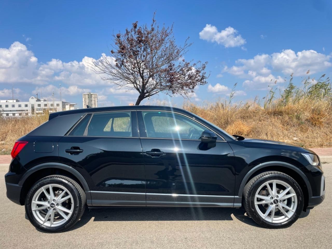 AUDI Q2 30 2.0 TDI Admired S-tronic 116 CV