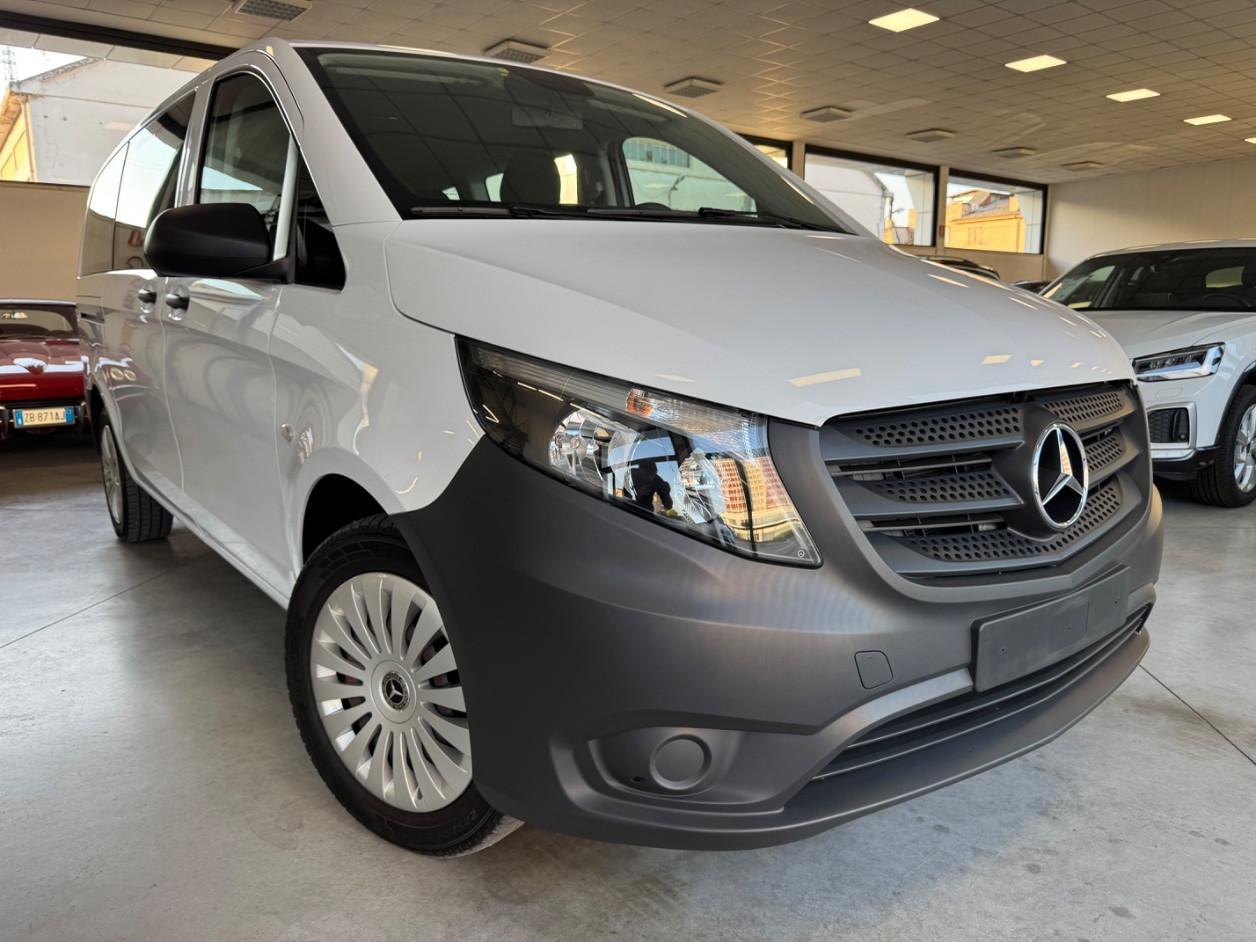 Mercedes-Benz Vito 114 CDI Tourer Long auto 8 posti