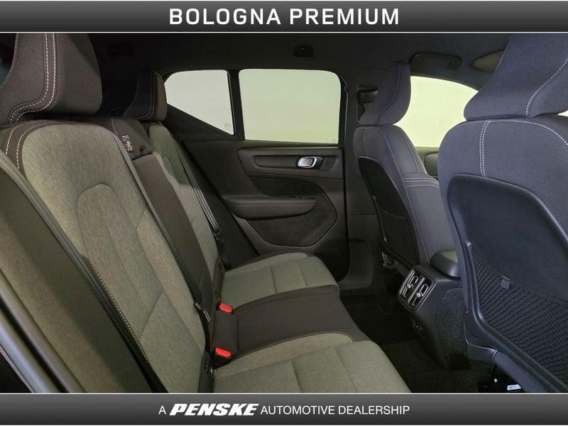 Volvo XC40 XC40 B3 automatico Plus Dark
