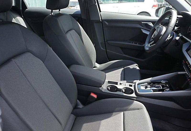 Audi A3 SPB 35 TFSI S tronic S line Camera 17" Cockpit