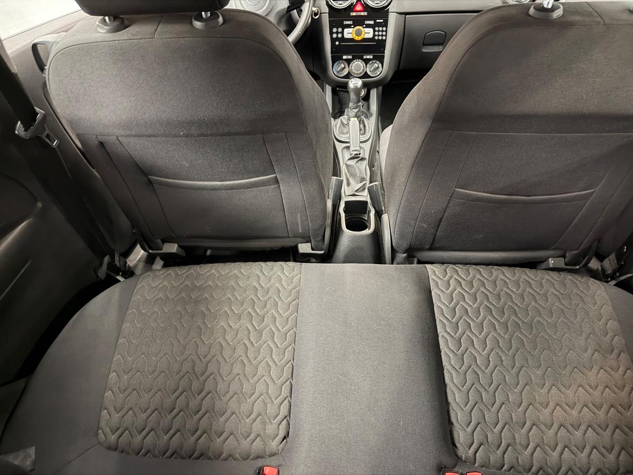Opel Corsa 3p 1.2 Edition (elective) 85cv -104-