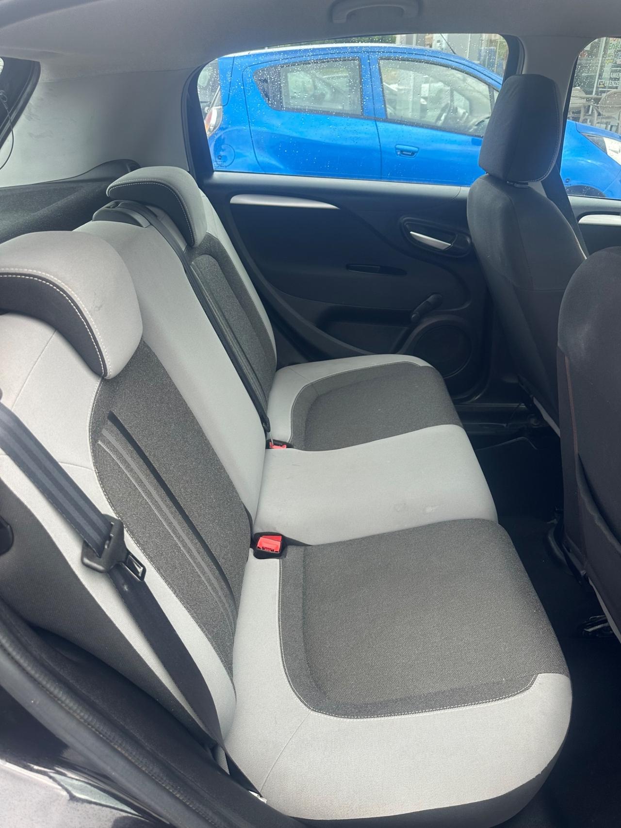 Fiat Punto 1.2 8V 5 porte Lounge