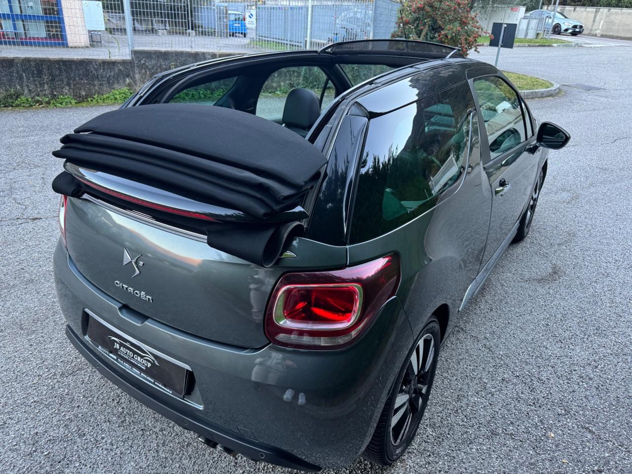 DS3 3 1.6 THP 155 L'uomo Vogue Cabrio