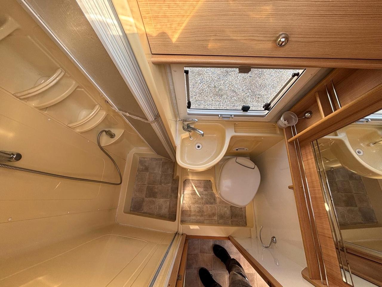 Kentucky Estro 4 G camper