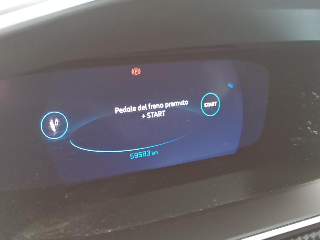 Peugeot 2008 PureTech 130 S&S EAT8 Allure