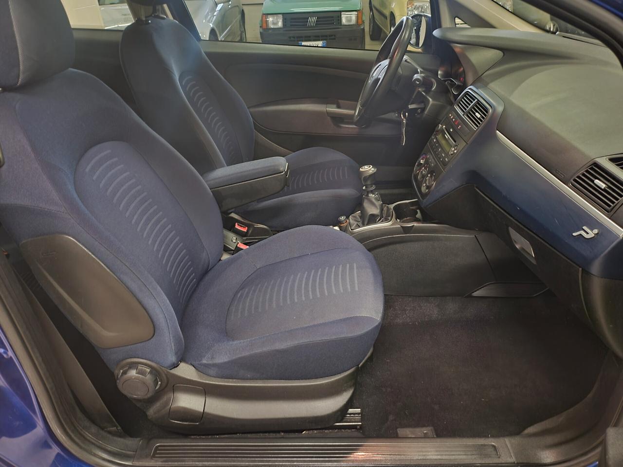 Fiat Grande Punto 1.4- 3 porte Active/Clima