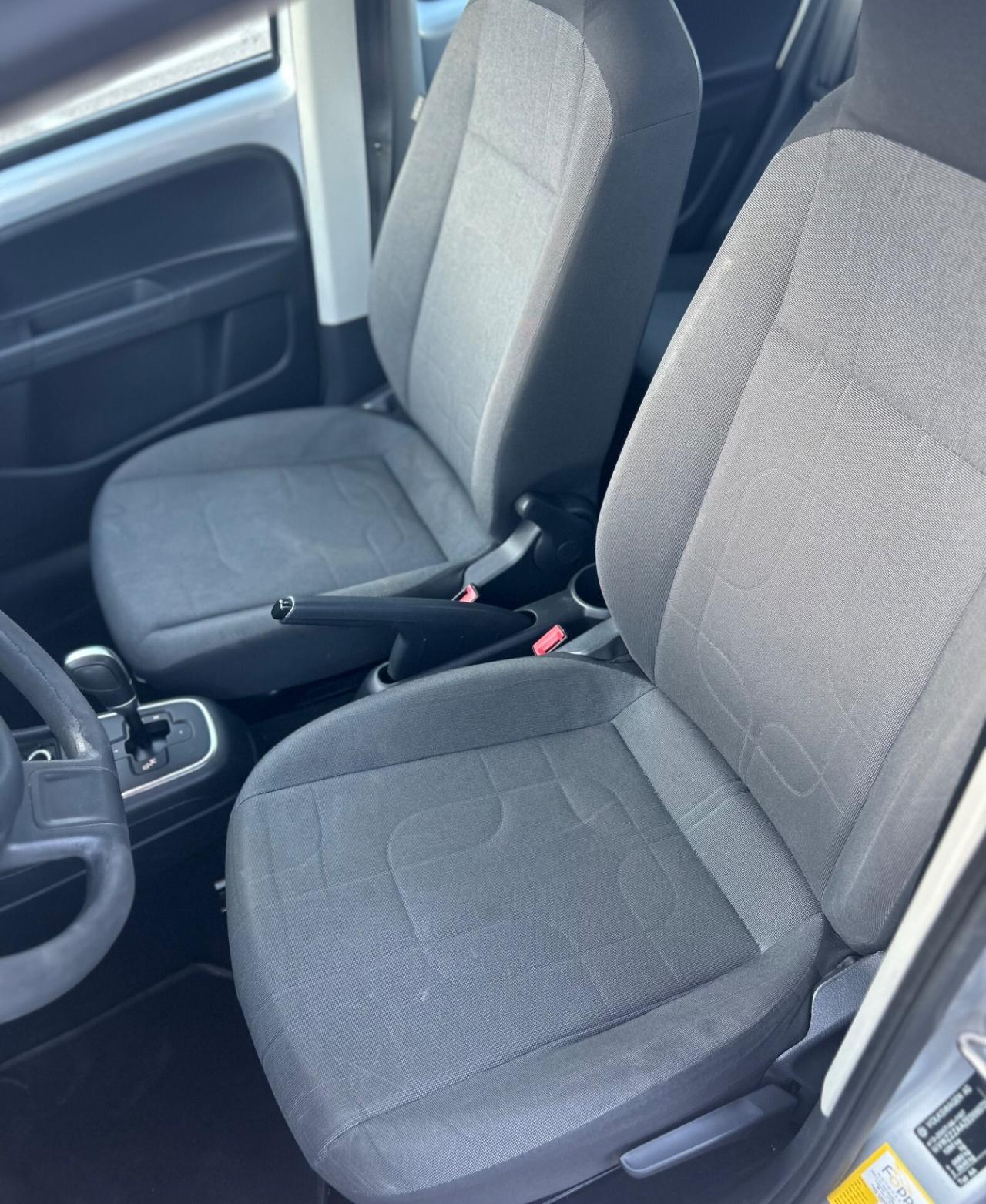 Volkswagen up! Neopatent. CAMBIO AUTOMATICO