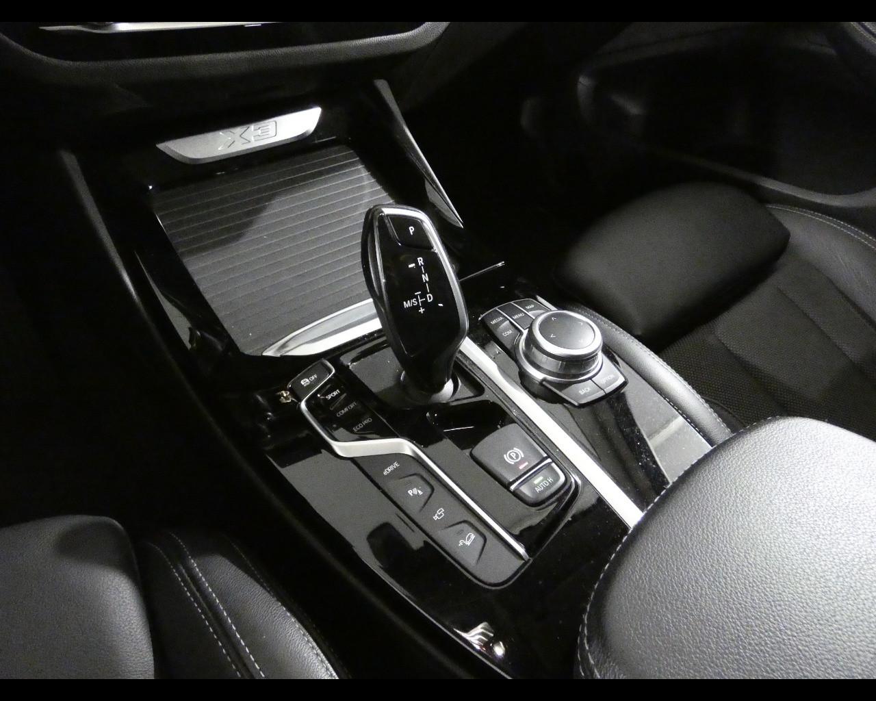 BMW X3 (G01/F97) - X3 xDrive30e Business Advantage