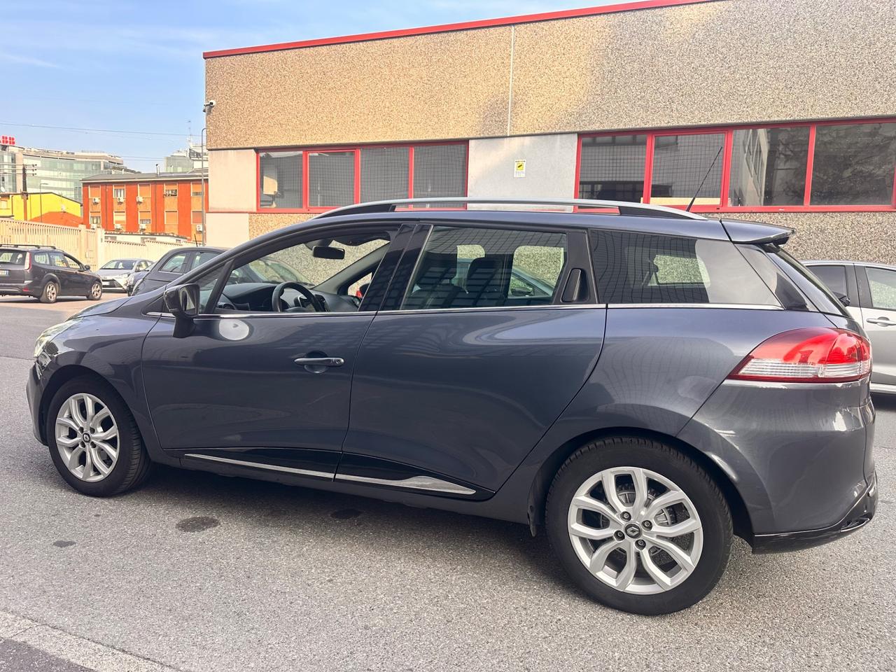 Renault Clio Sporter TCe 12V 75 CV Moschino Intens - euro 6