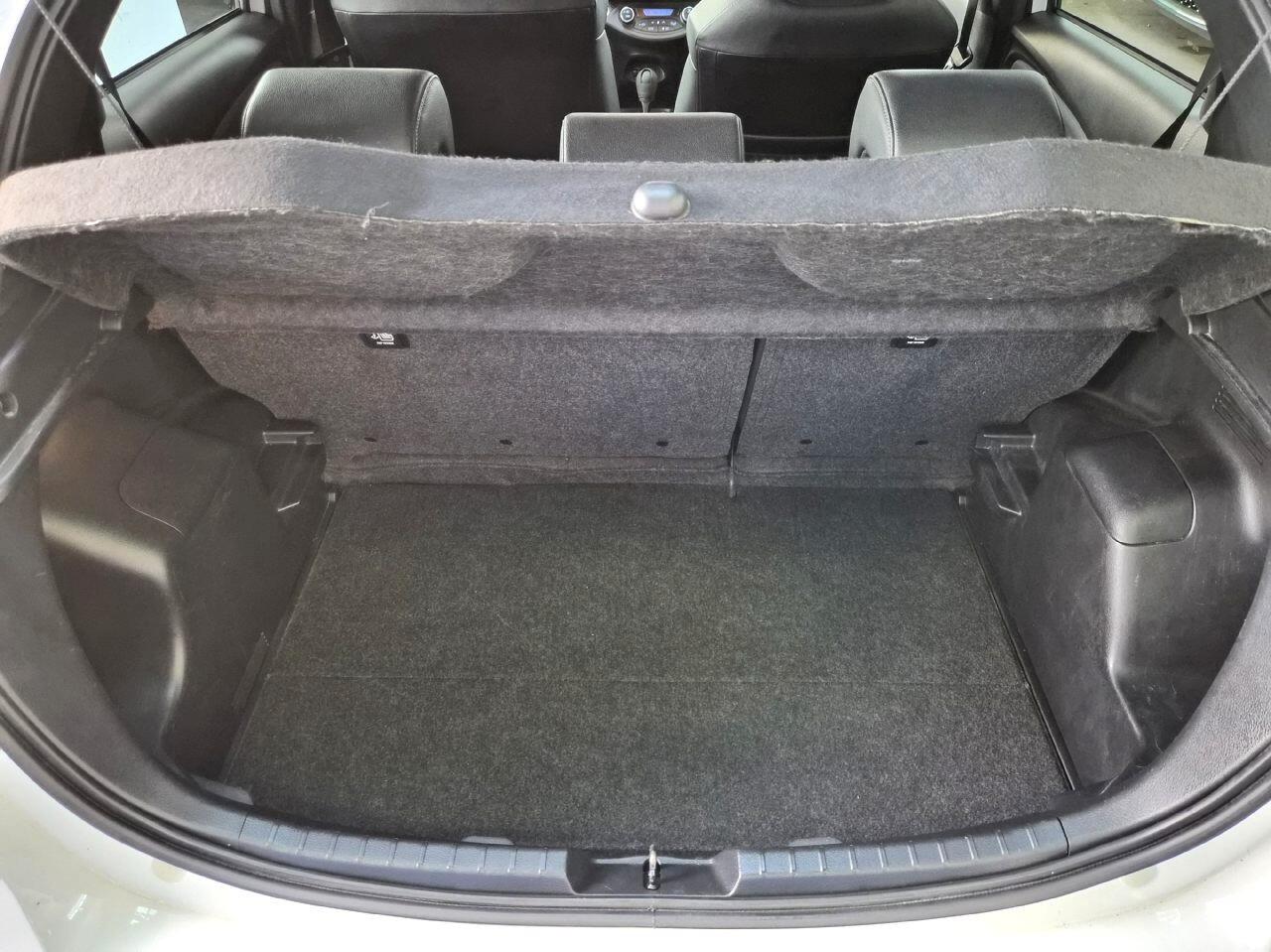 Toyota Yaris GR Sport 1.5 Hybrid