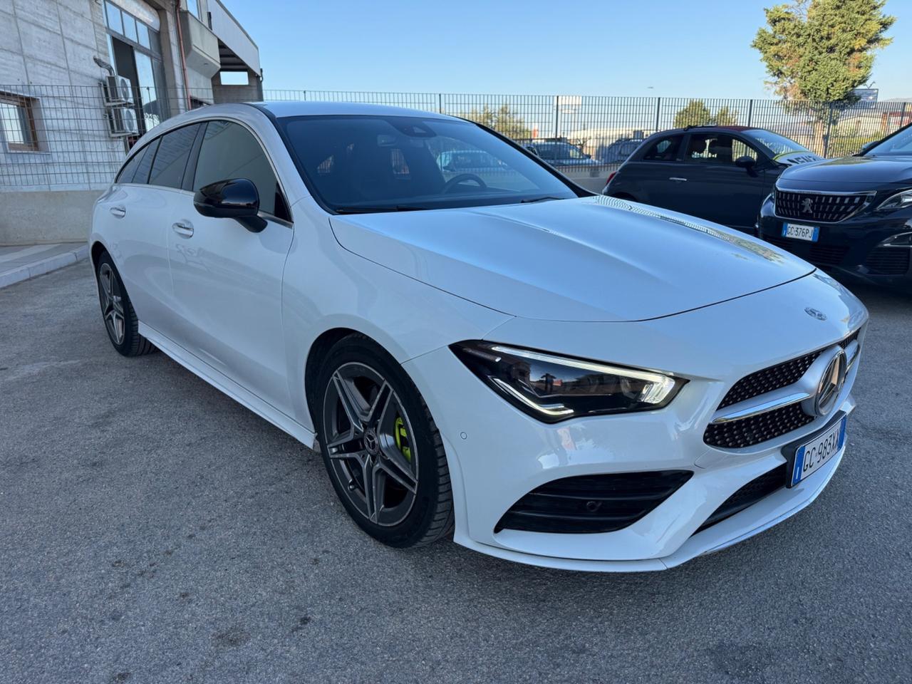 Mercedes-benz CLA 200 d Automatic Shooting Brake AMG PREMIUM