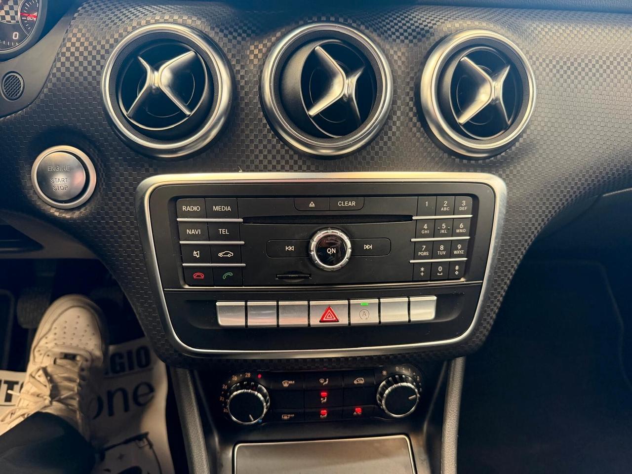 MERCEDES CLASSE A 180d 1.5 DIESEL 110CV