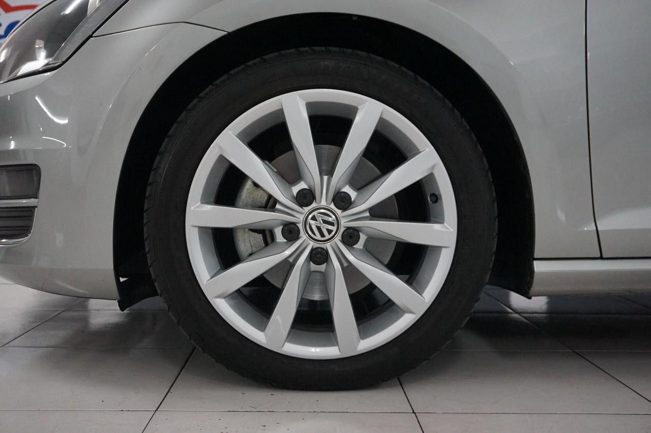 Volkswagen Golf 2.0 TDI 5p. Highline BlueMotion Technology